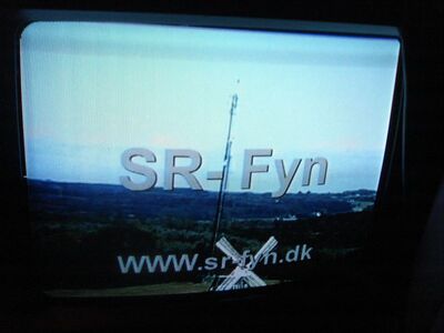 2009_11_01_HWI1_004.JPG
SR-Fyn, DIGI TV 1 Sydsjælland, K58 (neu). Glücklicherweise in MPEG-2
Schlüsselwörter: TV DVB-T Dänemark Danmark Denmark DIGI 1 SR-Fyn Regionalprogramm regional service