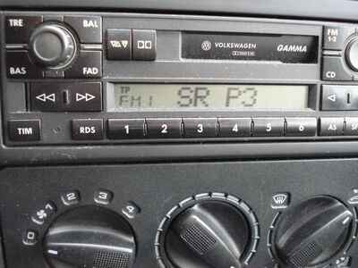 2015_05_11_HWI1_012.JPG
SR P3 (Sveriges Radio), Hörby (Sallerup), 97.0 MHz, 60 kW
Schlüsselwörter: UKW FM Radio Hörfunk analog analogue Schweden Sverige Sveriges Radio SR P3 Hörby 97.0