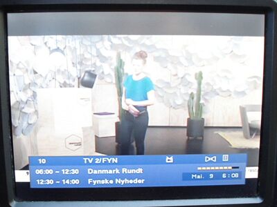 2016_05_09_HWI1_003.JPG
TV2/Fyn (TV2-Regional-Px), SFN Fyn, DIGI TV 1 Fyn (Svendborg, Tommerup), K25
Schlüsselwörter: TV Tropo Überreichweite UHF DVB-T DTT digital Dänemark Danmark DIGI TV1 TV2 Fyn SFN Svendborg Tommerup K25