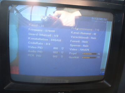 2011_06_04_PCH1_015.JPG
Für den Empfang des Emitel Mux-2 (K34) reichte es :-) - siehe gelbe Balken unten rechts
Schlüsselwörter: TV Tropo Überreichweite DVB-T