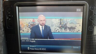 2021 07 27 PCH1 005
"Polsat News HD HEVC", SFN Szczecin/Swinouscie, K30. Es funktioniert mit HEVC unter DVB-T (alt).
Schlüsselwörter: TV DX Tropo Überreichweite digital DVB-T HEVC Polen Polska Mobilna Mux4 Szczecin K30 Polsat News HD
