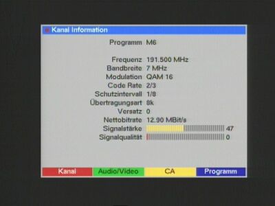 2006_11_06_PCH3_001
"M6", RTL France, Dudelange, E-07.
Das Foto zeigt lediglich den eingespeicherten Kanal. Da ich 2006 noch keine Digicam hatte, konnte ich den eingespeicherten Kanal lediglich per TV-Signal-Capture festhalten.
Schlüsselwörter: TV DX Tropo Überreichweite DVB-T DTT digital UHF Luxemburg Letzebuerg Luxembourg M6 VHF E7